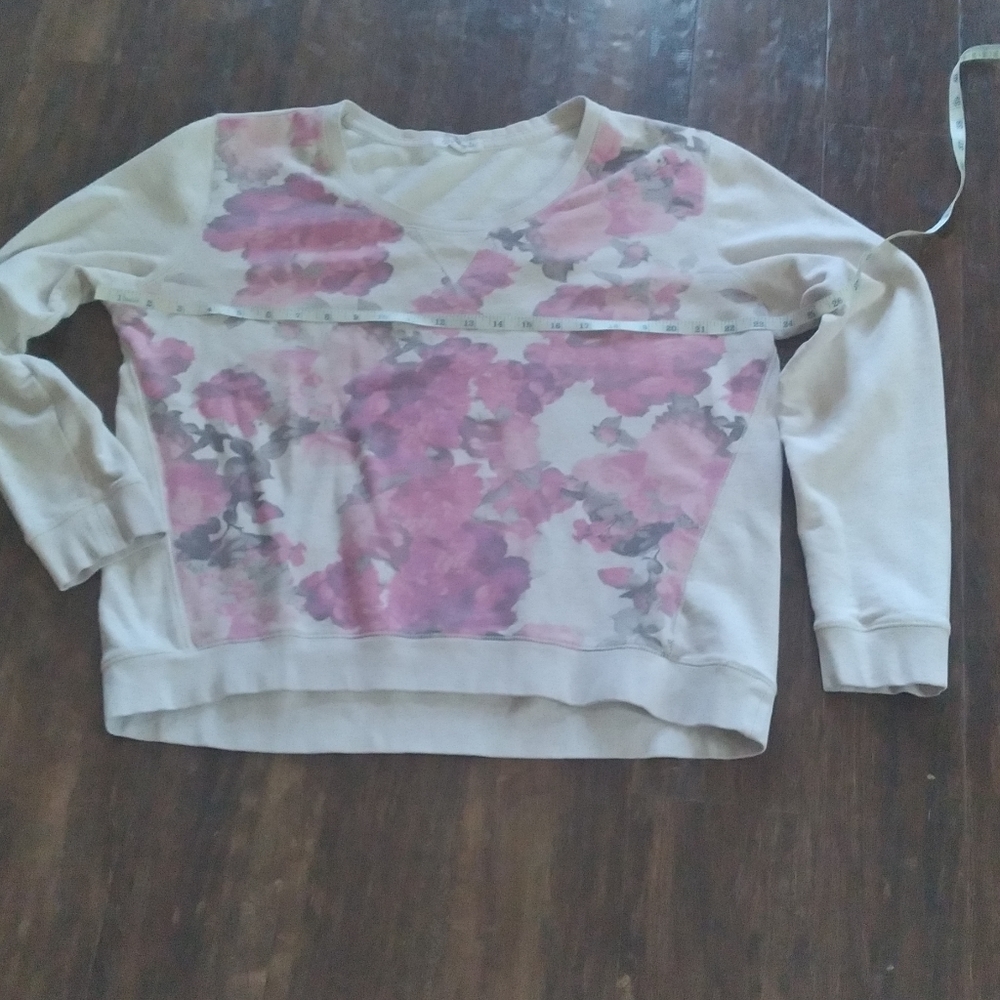 Aeropostale Floral Print Sweatshirt Size XL